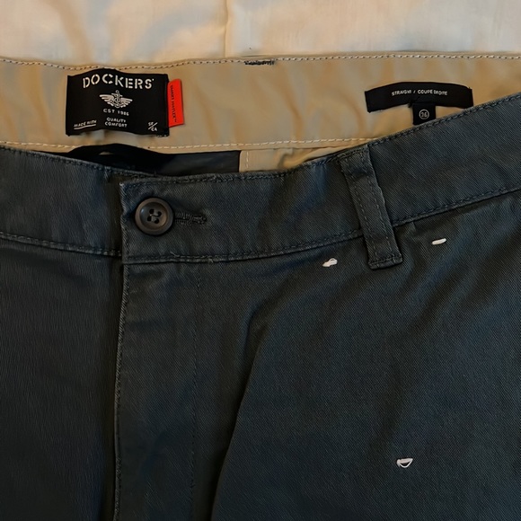 Men’s Dockers Ultimate Chino size 36 x 30 Navy - Picture 2 of 3